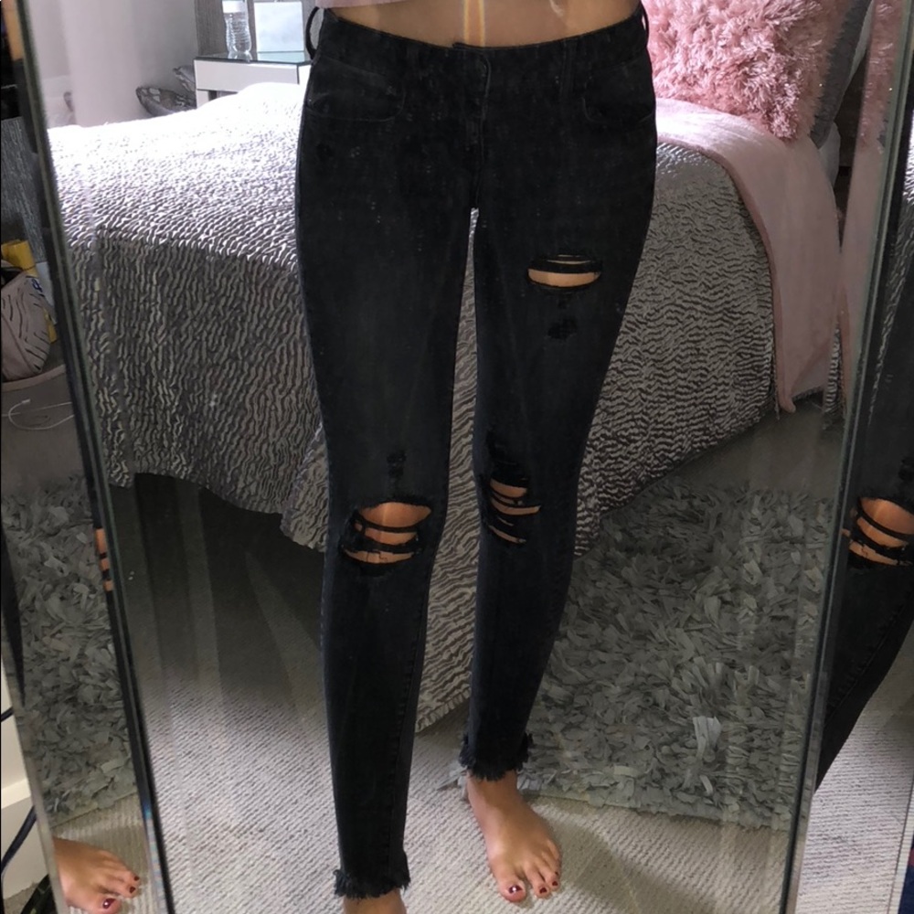 American Eagle ripped jeans